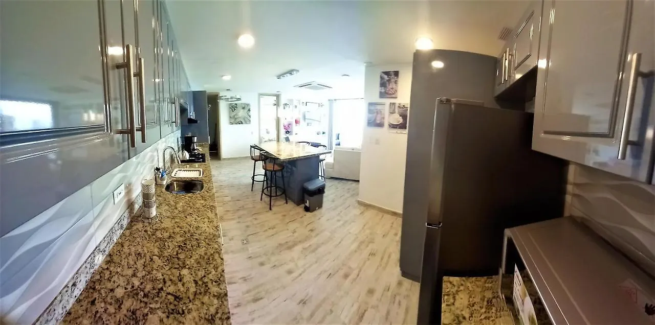 P16 Gorgeous Brand New 2Bd 3Ba 8 Blocks To Old City Steps To The Beach Apartment Cartagena
