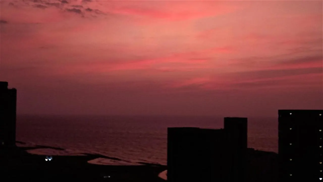 P16 Gorgeous Brand New 2Bd 3Ba 8 Blocks To Old City Steps To The Beach Apartment Cartagena