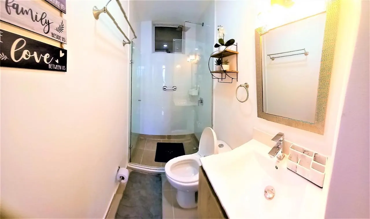 P16 Gorgeous Brand New 2Bd 3Ba 8 Blocks To Old City Steps To The Beach Apartment Cartagena